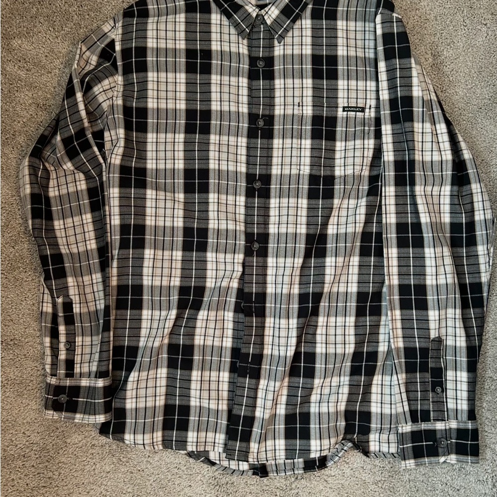 Oakley Men's Black and White Checkered Shirt